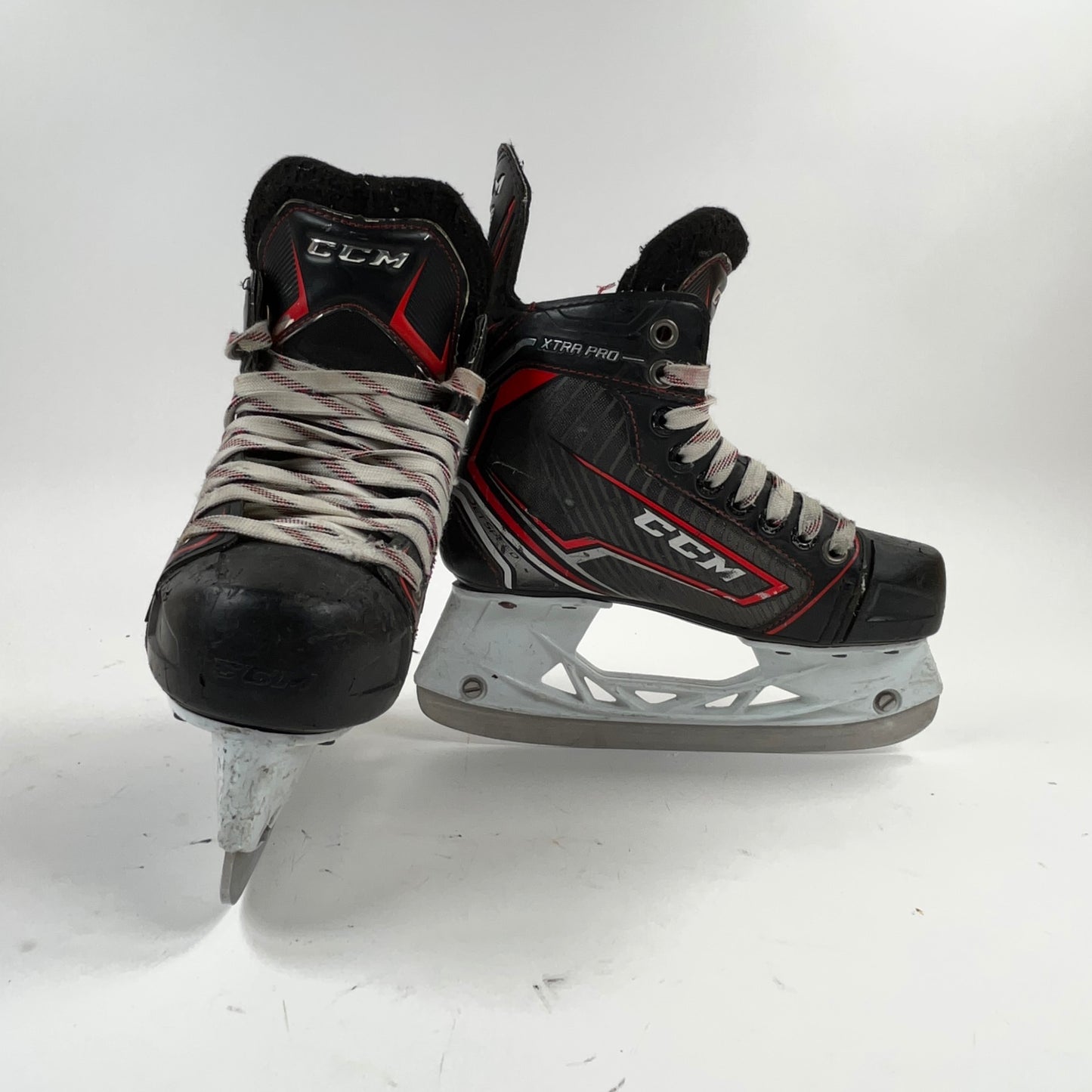 CCM Jetspeed XTRA PRO Size 2 Junior Hockey Skates