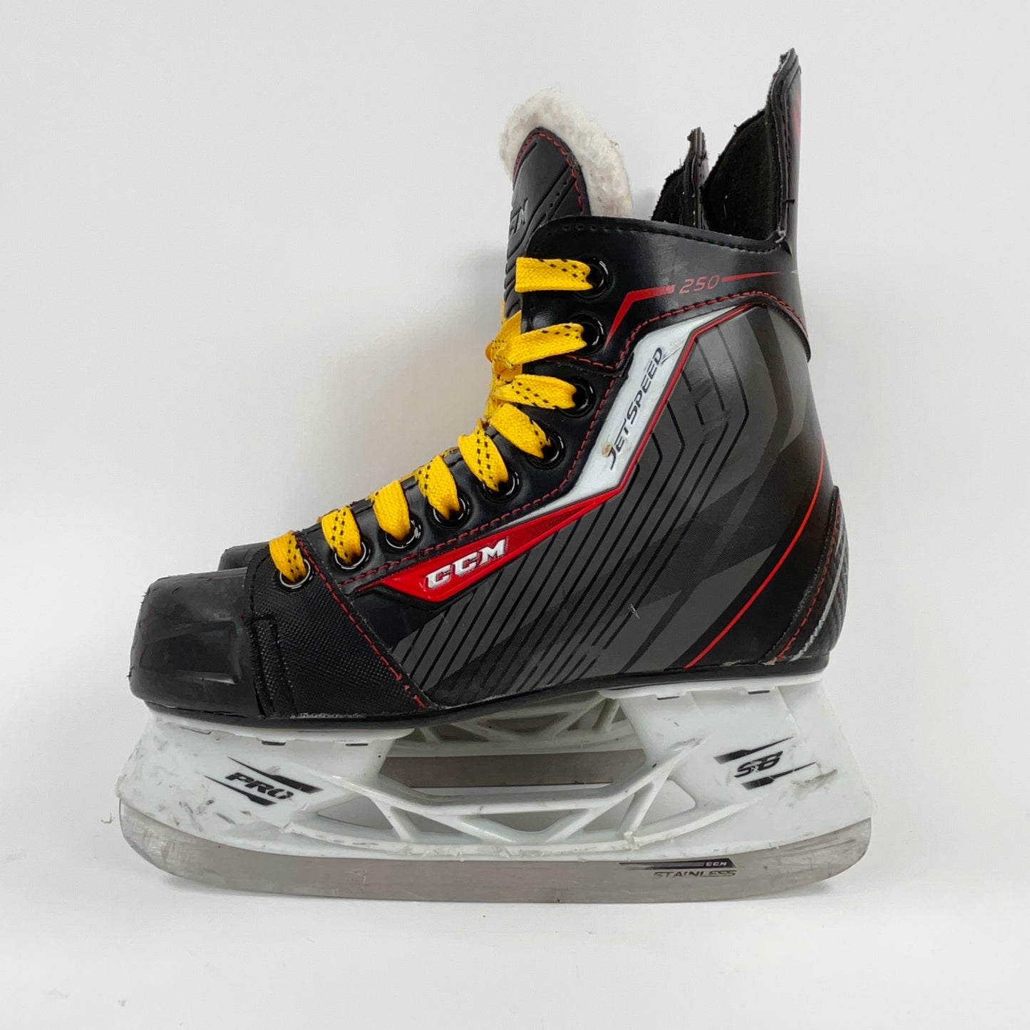 CCM Jetspeed 250 Size 2 Junior Hockey Skates