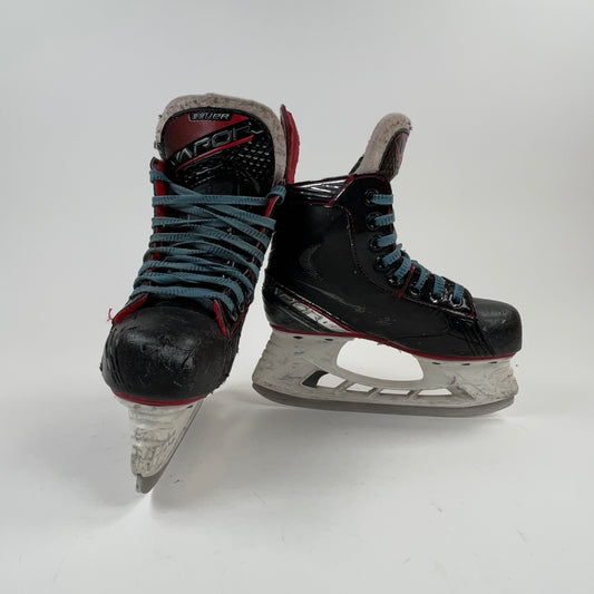 Bauer Vapor X2.7 Size 2 Junior Hockey Skates