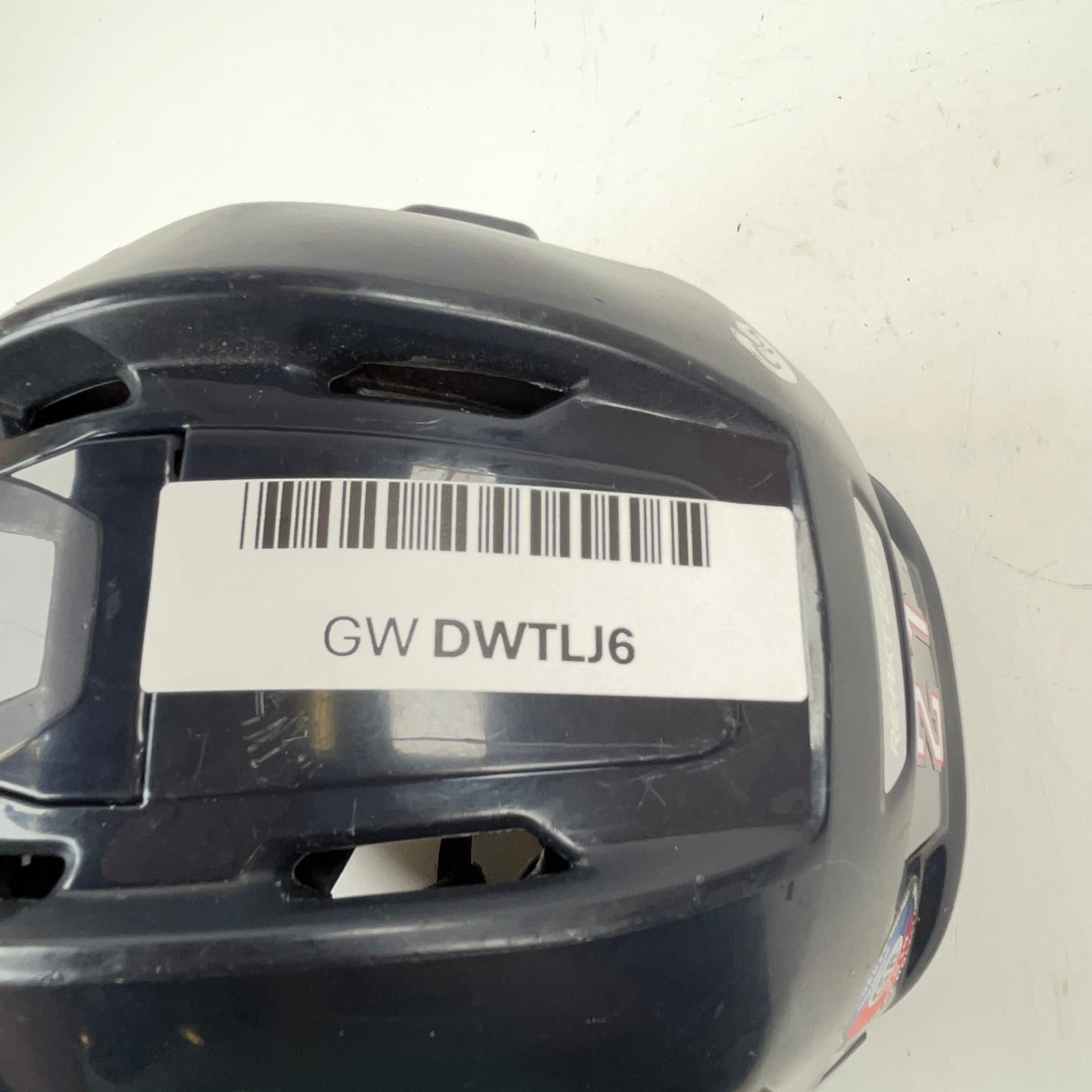 Bauer Re-akt 200 Medium 21.4 - 23.2" Hockey Helmet