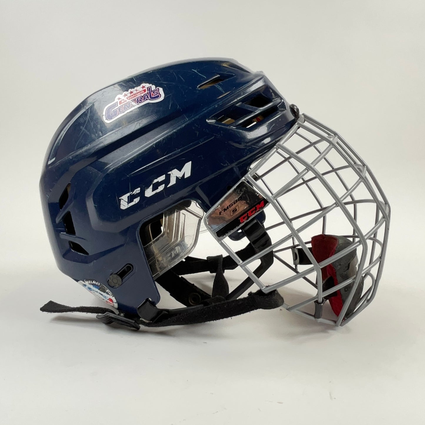 CCM Resistance 110 M/L Adjustable 6 3/4" to 7" Hockey Helmet