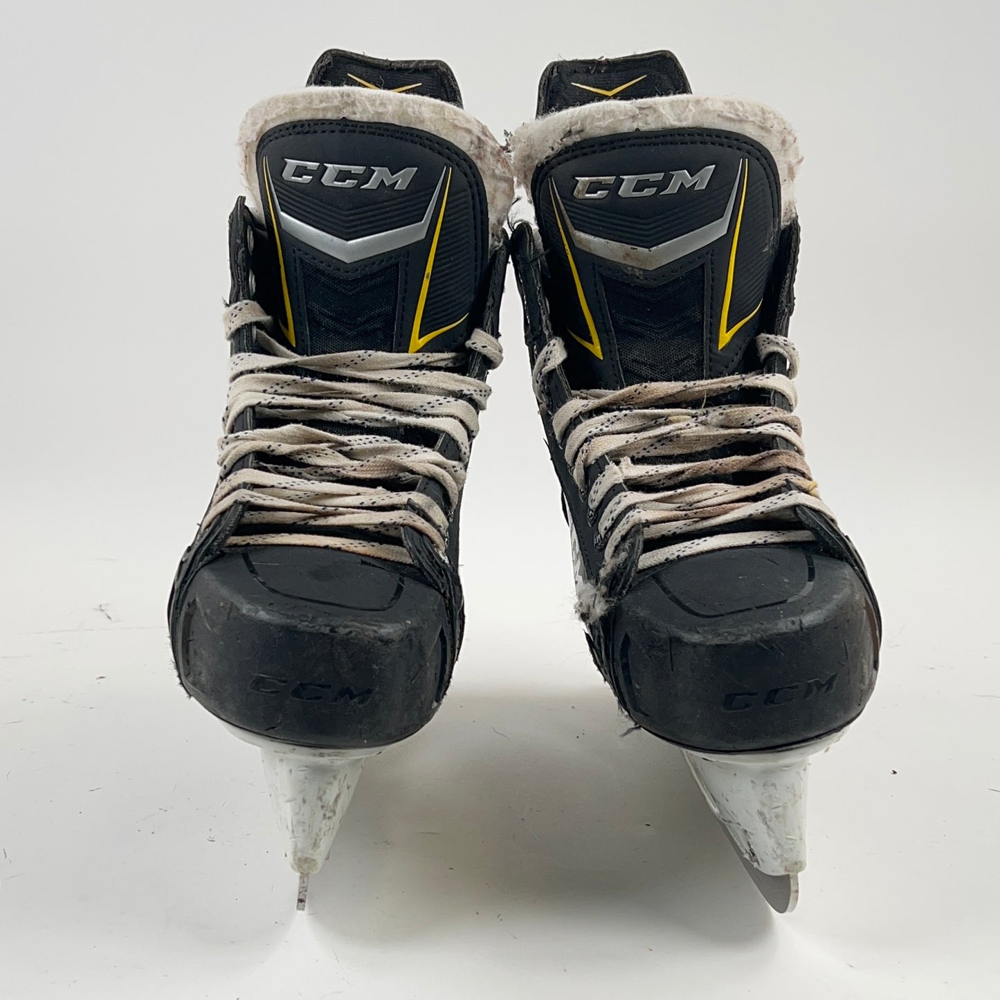 CCM Tacks 9070 Size 8 Hockey Skates