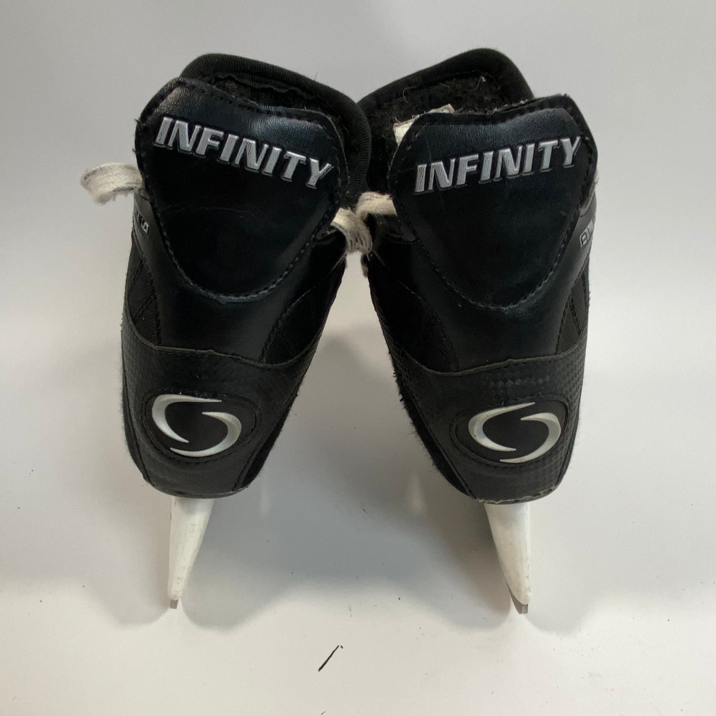 Infinit Alpha 1.0 Size 13Y Youth Hockey Skates