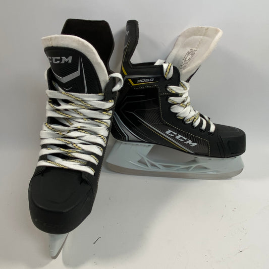 CCM Tacks 9050 Size 6 Intermediate Hockey Skates