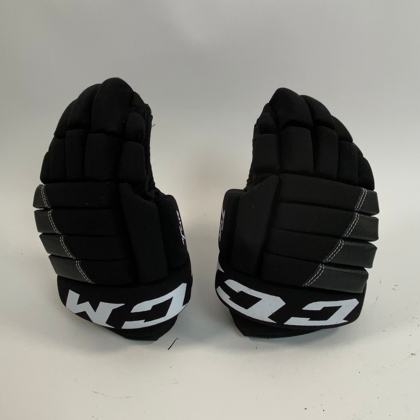 CCM T4R Junior 11" Hockey Gloves