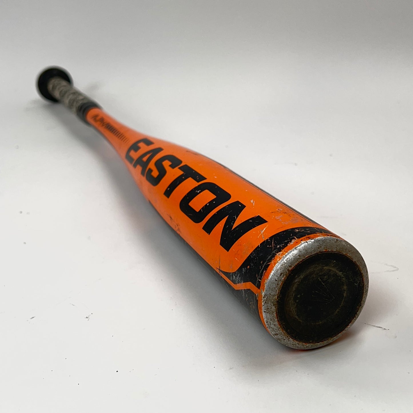 Easton Alpha 28/18 (-10) USSSA Baseball Bat