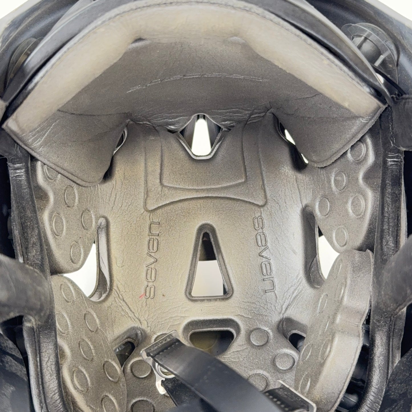 Cascade CPX-R OSFM Adjustable Up To to 24" Senior Lacrosse Helmet