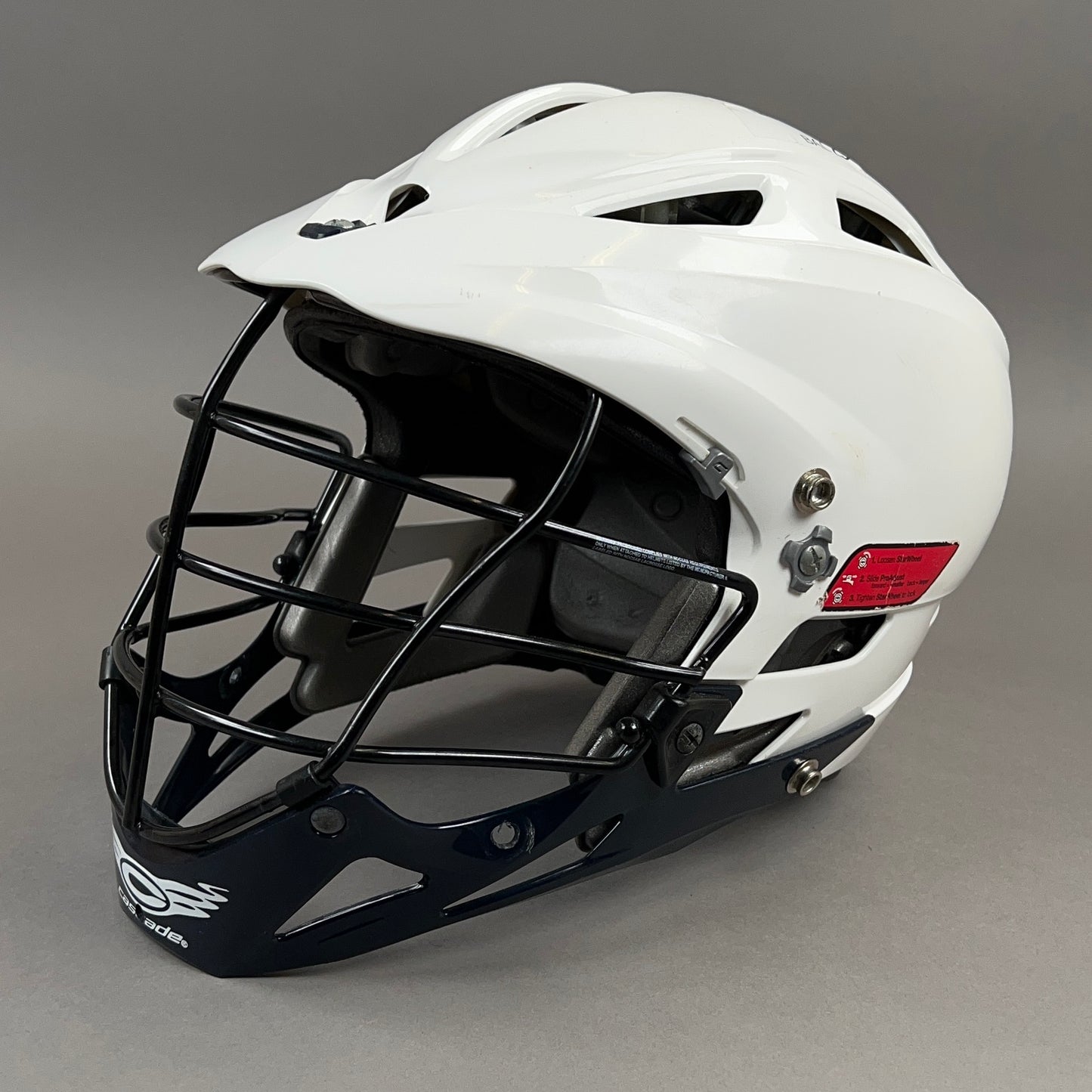 Cascade Pro7 Medium 22" to 23.5" Senior Lacrosse Helmet