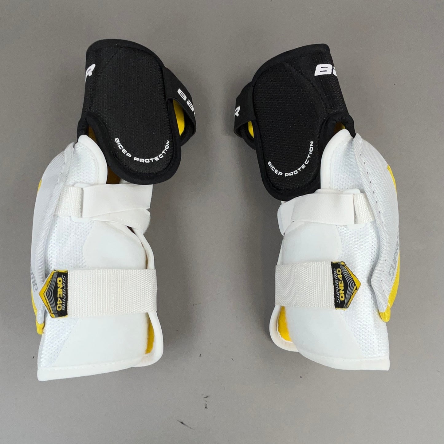 Bauer ONE40 Senior Small Hockey Elbow Pads