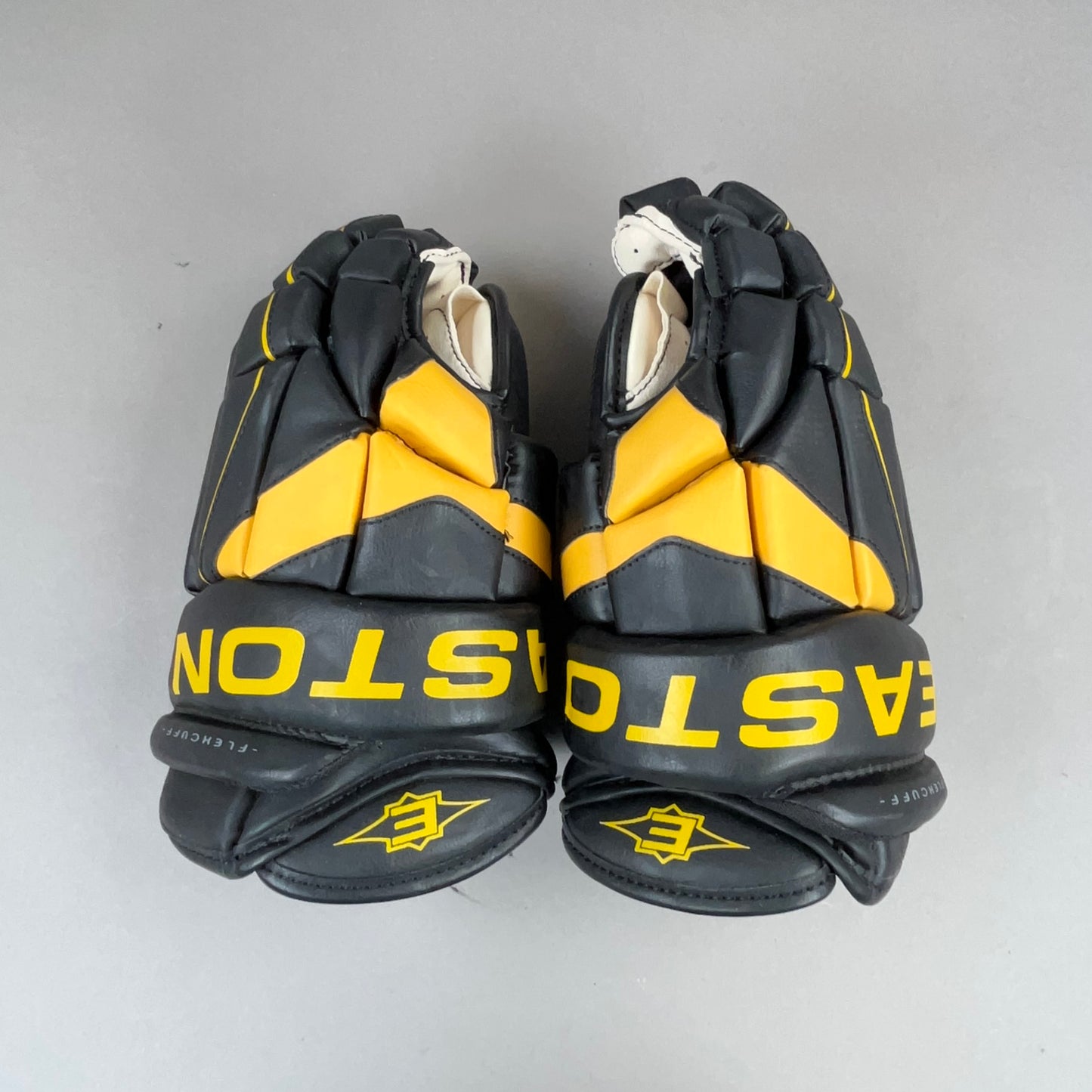 Easton S5 Junior 12" Hockey Gloves