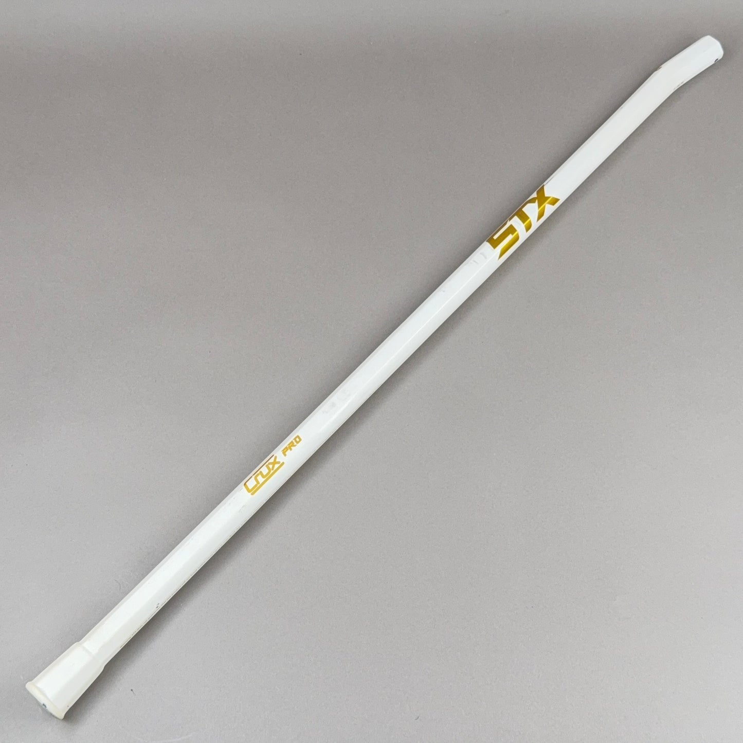 STX Crux Pro 32" Attack / Mid Womens 10° Lacrosse Shaft