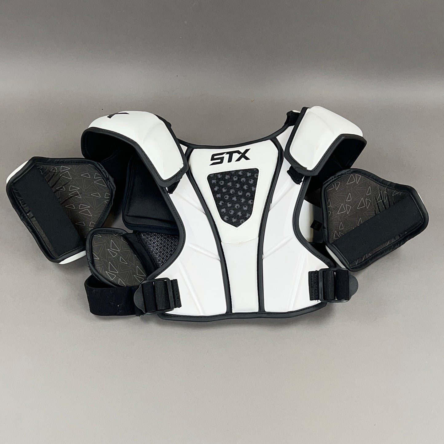 STX Cell IV Youth Medium Lacrosse Shoulder Pads