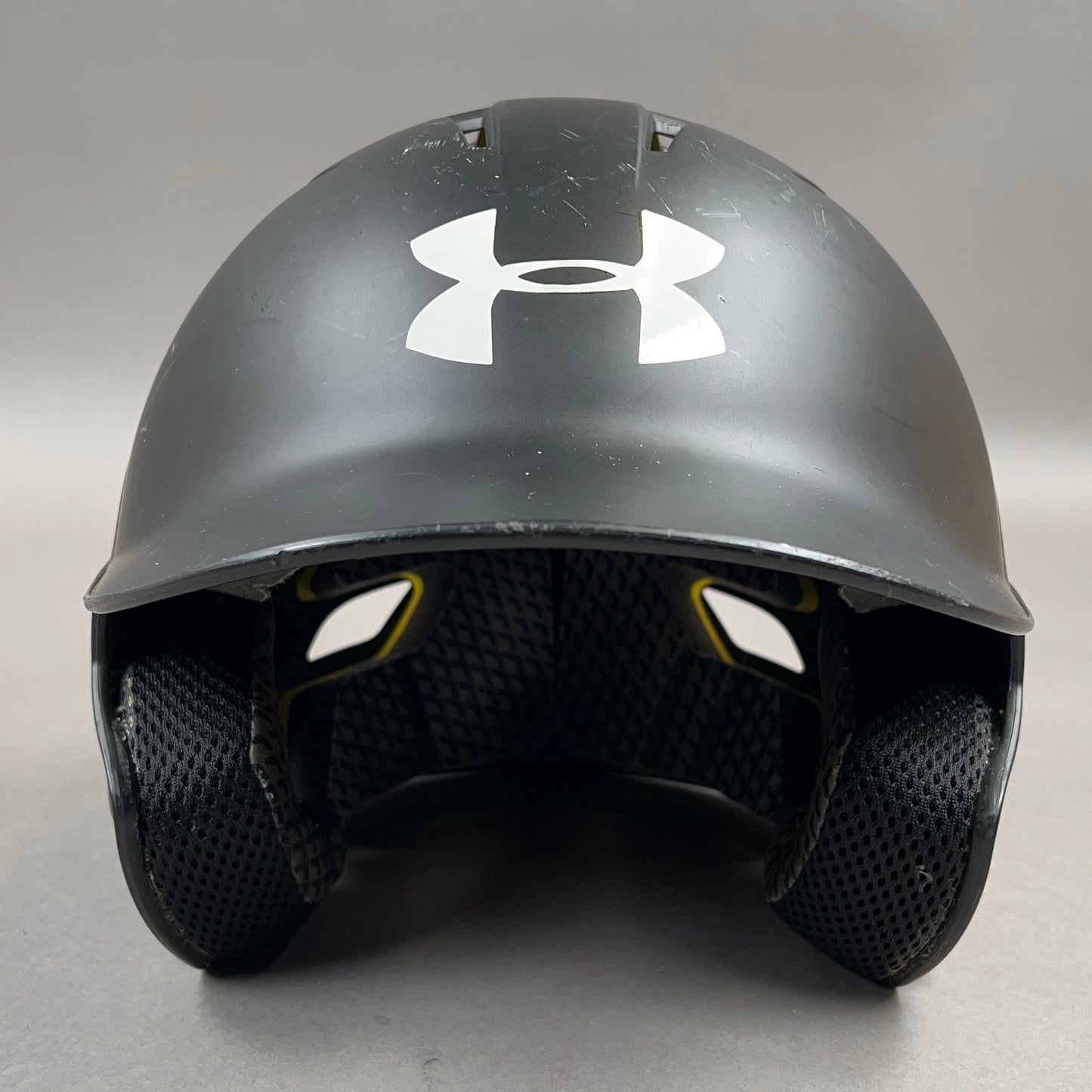 Under Armour UABH2-110 5 7/8" to 6 3/4" Youth Baseball Batting Helmet