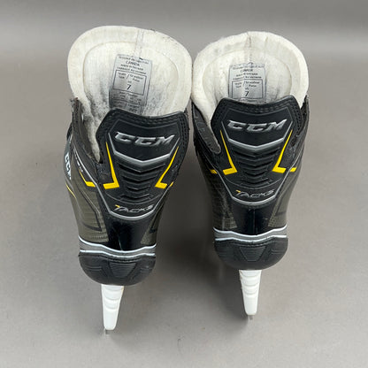 CCM Tacks 9060 Size 7 Senior Hockey Skates