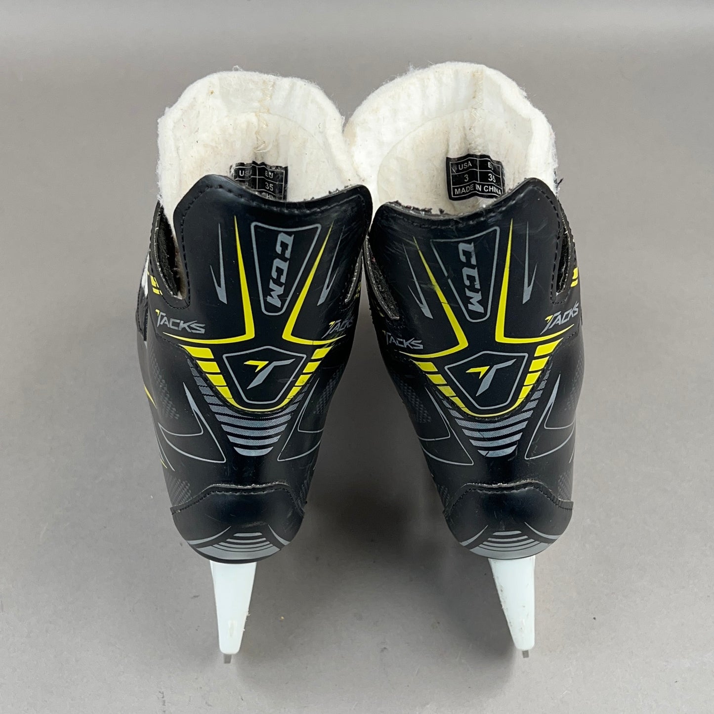 CCM Tacks 2092 Size 3 Junior Hockey Skates