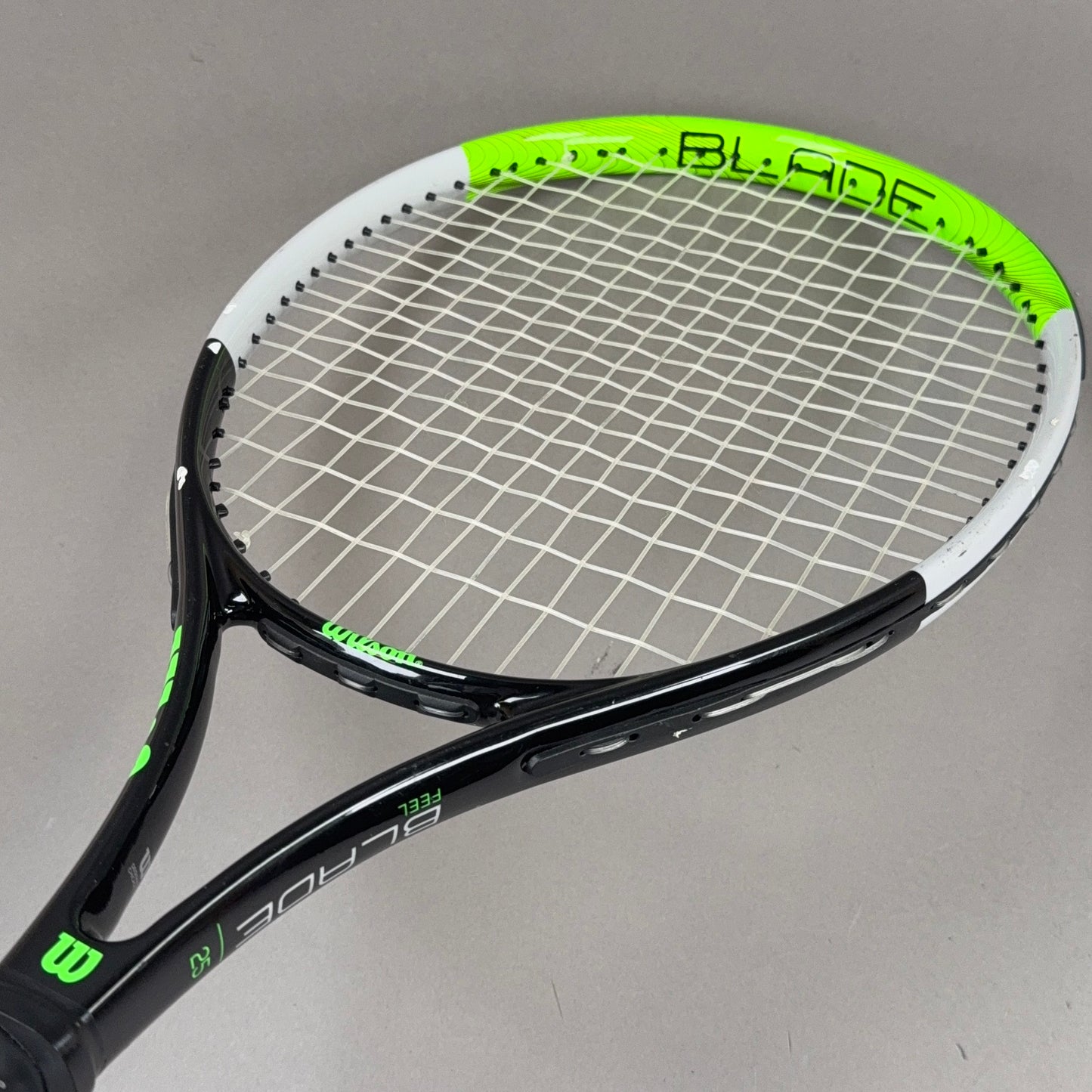 Wilson Blade Feel 25 Tennis Racket 4" Grip & 100in² Head Size