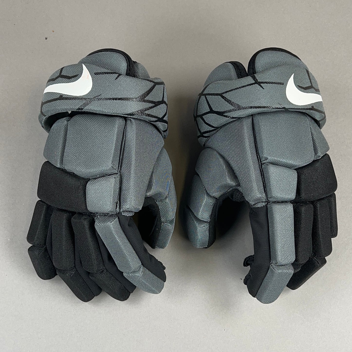 Nike Vapor LT Youth Large Lacrosse Gloves