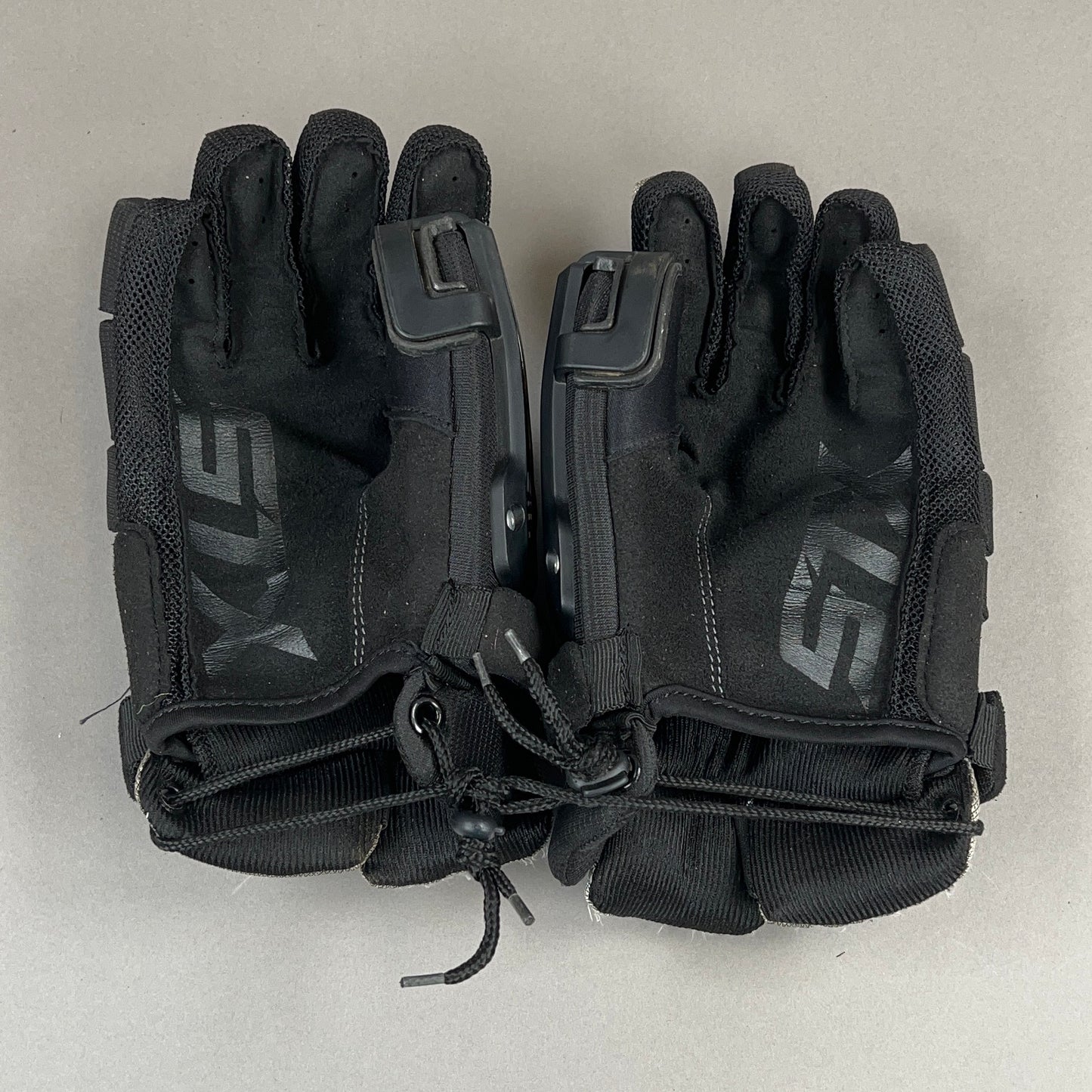 STX Shield Medium Lacrosse Gloves