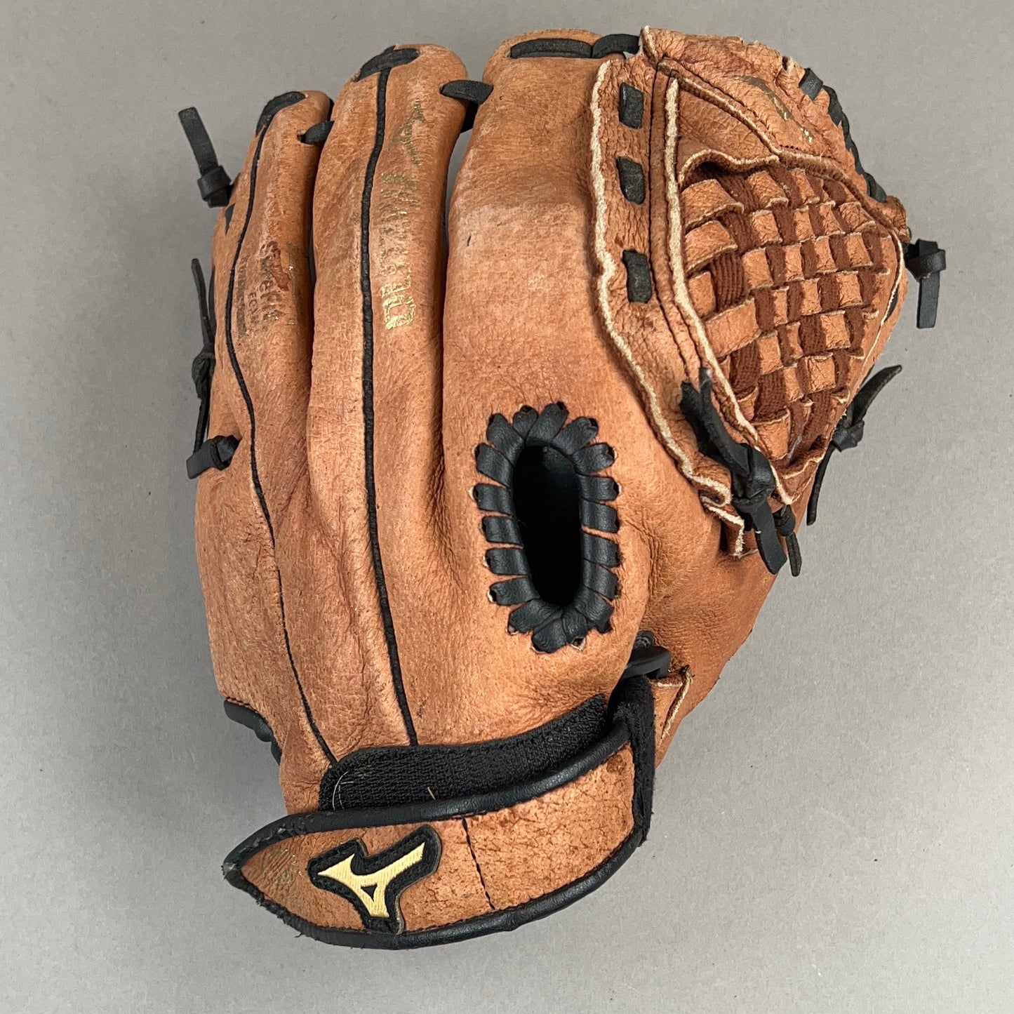 Mizuno Prospect 11" Right Hand Thrower Baseball Glove