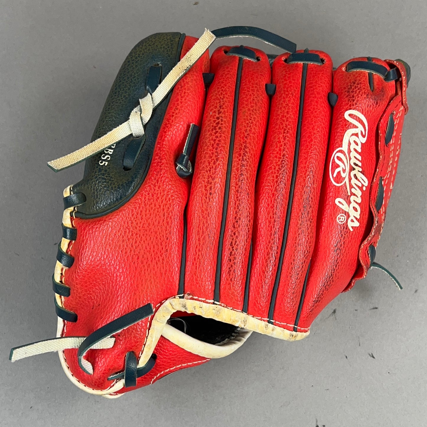 Rawlings PL90SN 9" Right Hand Thrower Baseball Glove