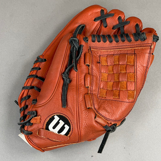 Wilson A550 12" Right Hand Thrower Baseball Glove