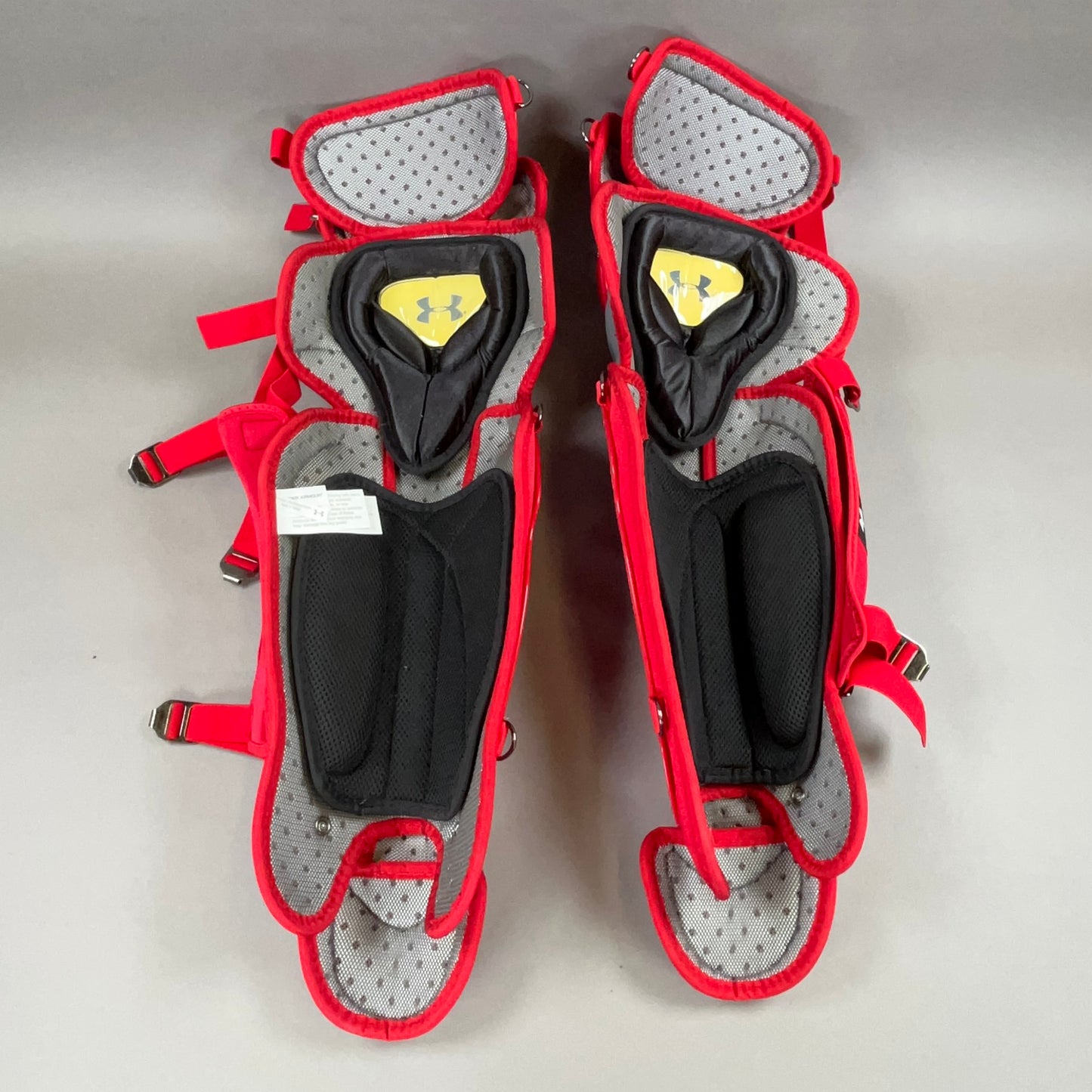 Under Armour UALG4-AP Senior 15" Catchers Shin Guards