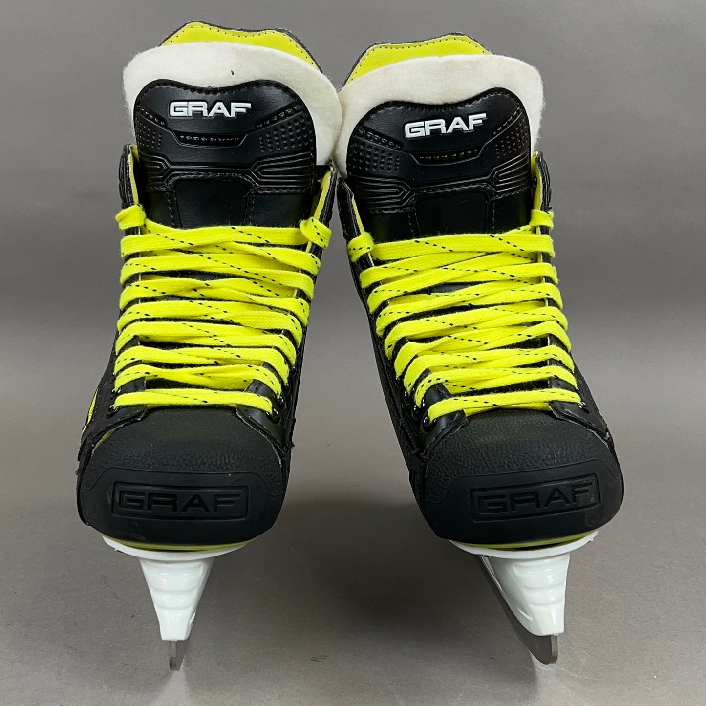 Graf Supra G3535 Size 4 Intermediate Hockey Skates