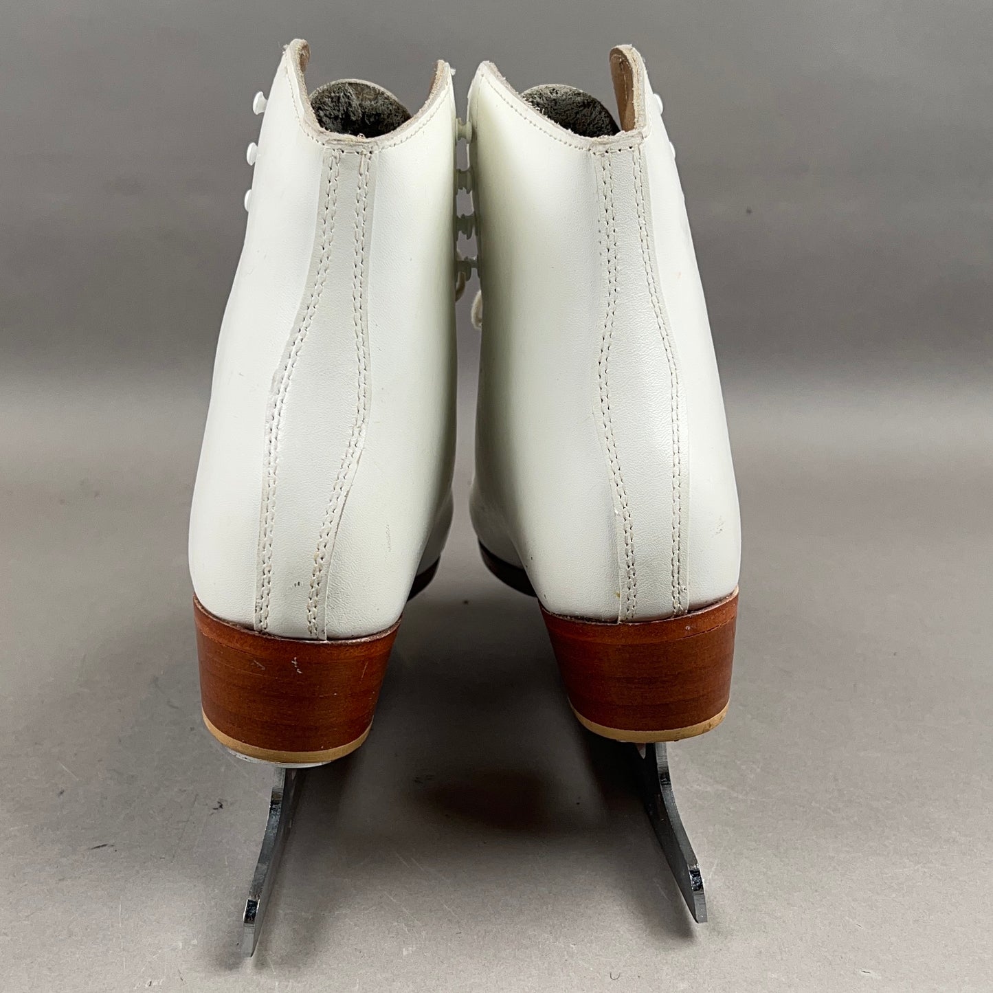 Riedell Size 7 Ice Skates