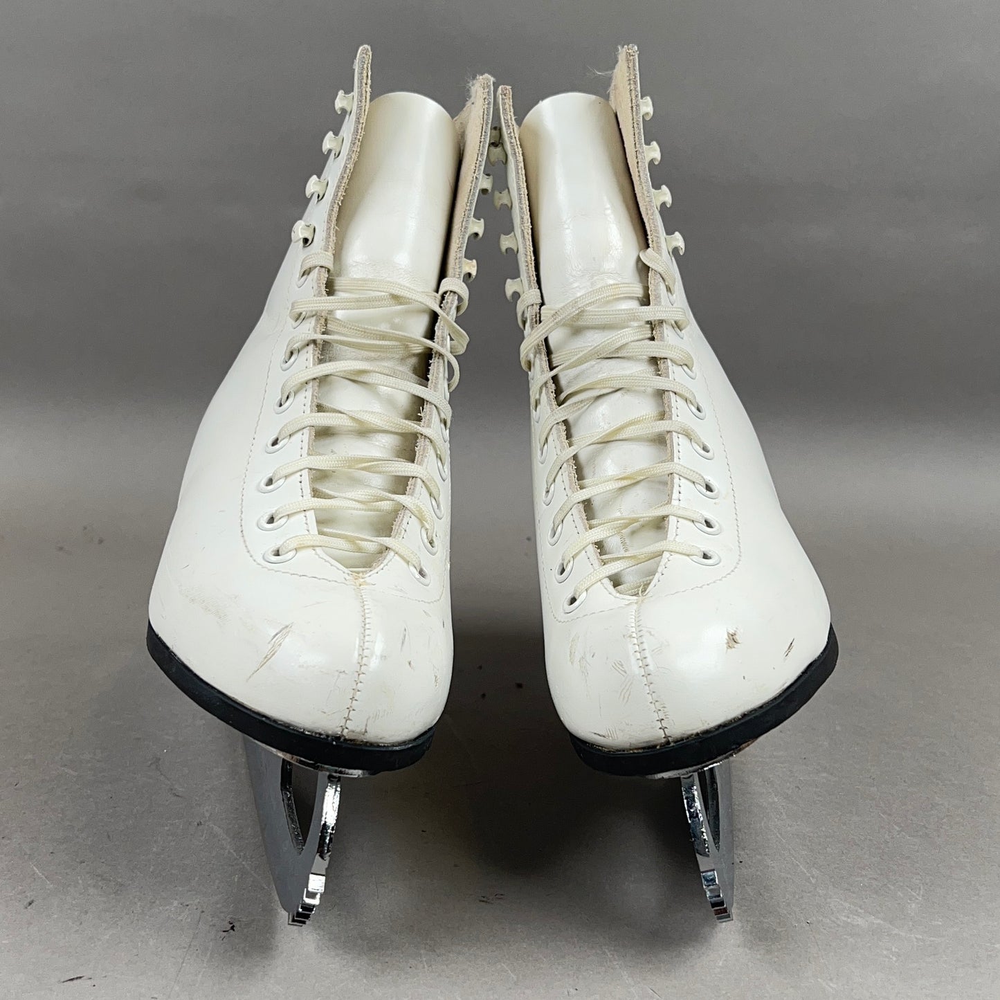 Riedell Size 5.5 Ice Skates