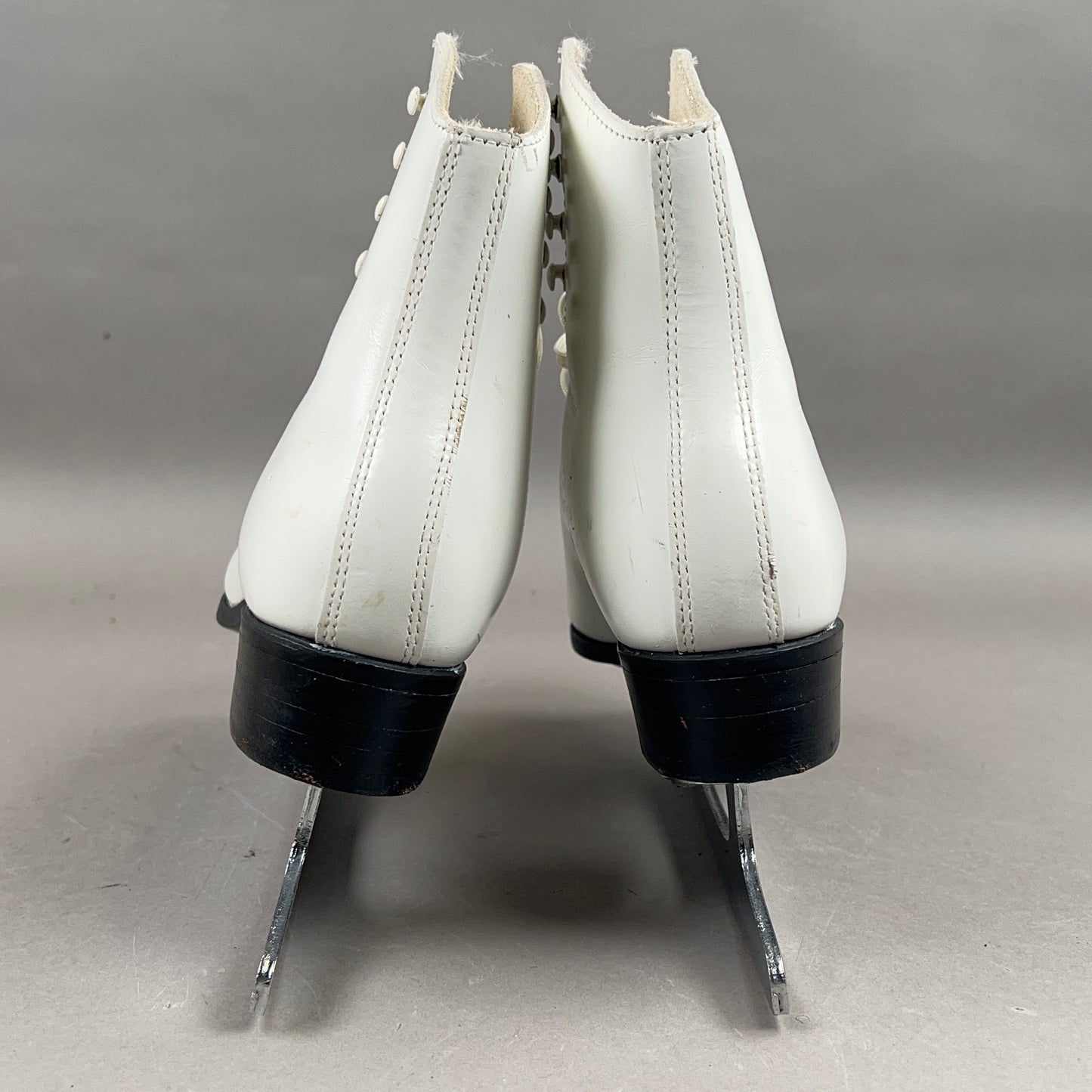 Riedell Size 5.5 Ice Skates