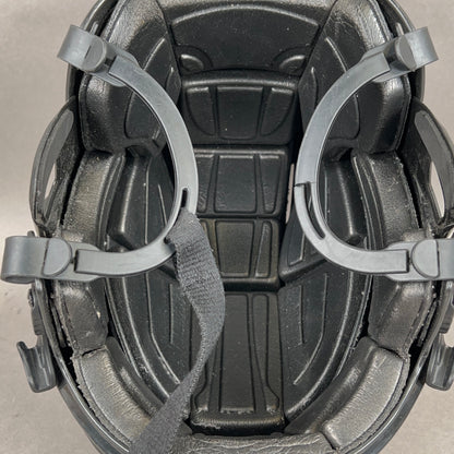CCM FL40 Small 6 3/8" to 7" Senior Hockey Helmet