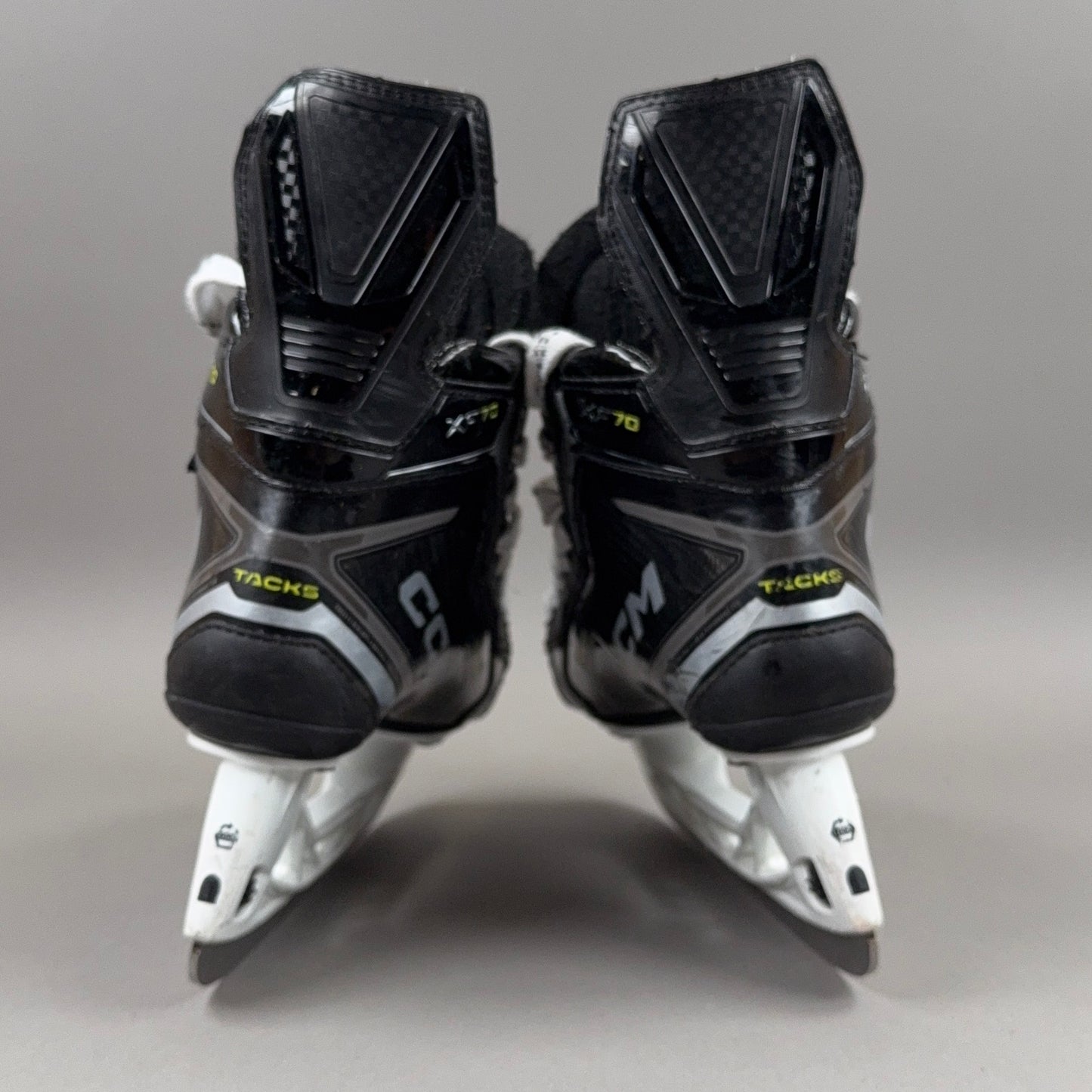 CCM Tacks XF70 Size 4 Intermediate Hockey Skates