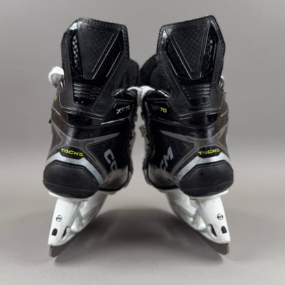 CCM Tacks XF70 Size 4 Intermediate Hockey Skates