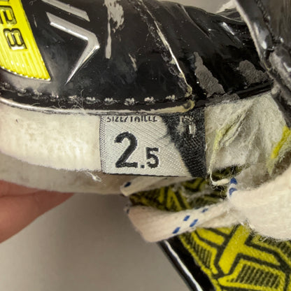 Bauer Vapor 3X Size 2.5 Junior Hockey Skates