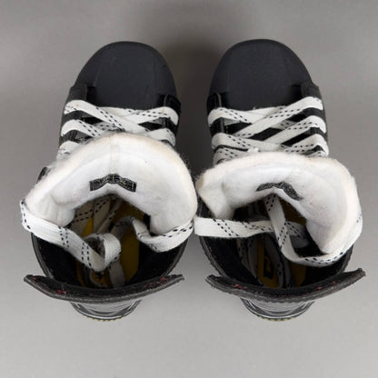 CCM Tacks 9040 Size 12Y Youth Hockey Skates
