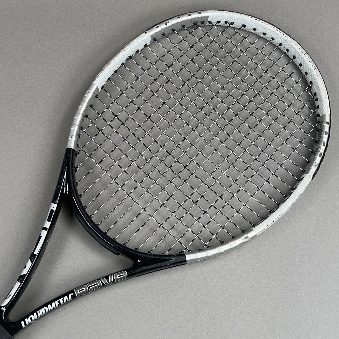 Head Liquidmetal Rave Tennis Racket 4 1/4" Grip & 98in² Head Size