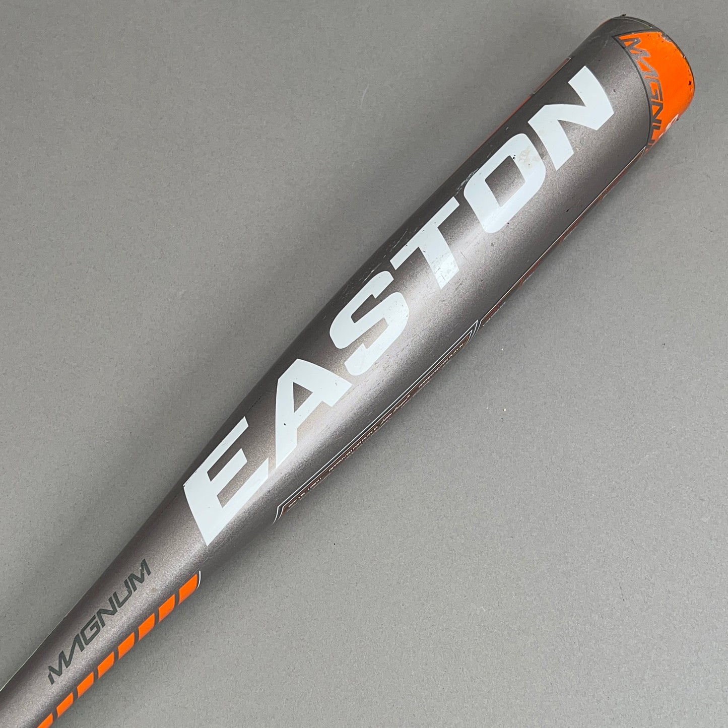 Easton Magnum YB13MG 30/20 (-10) USSSA Baseball Bat