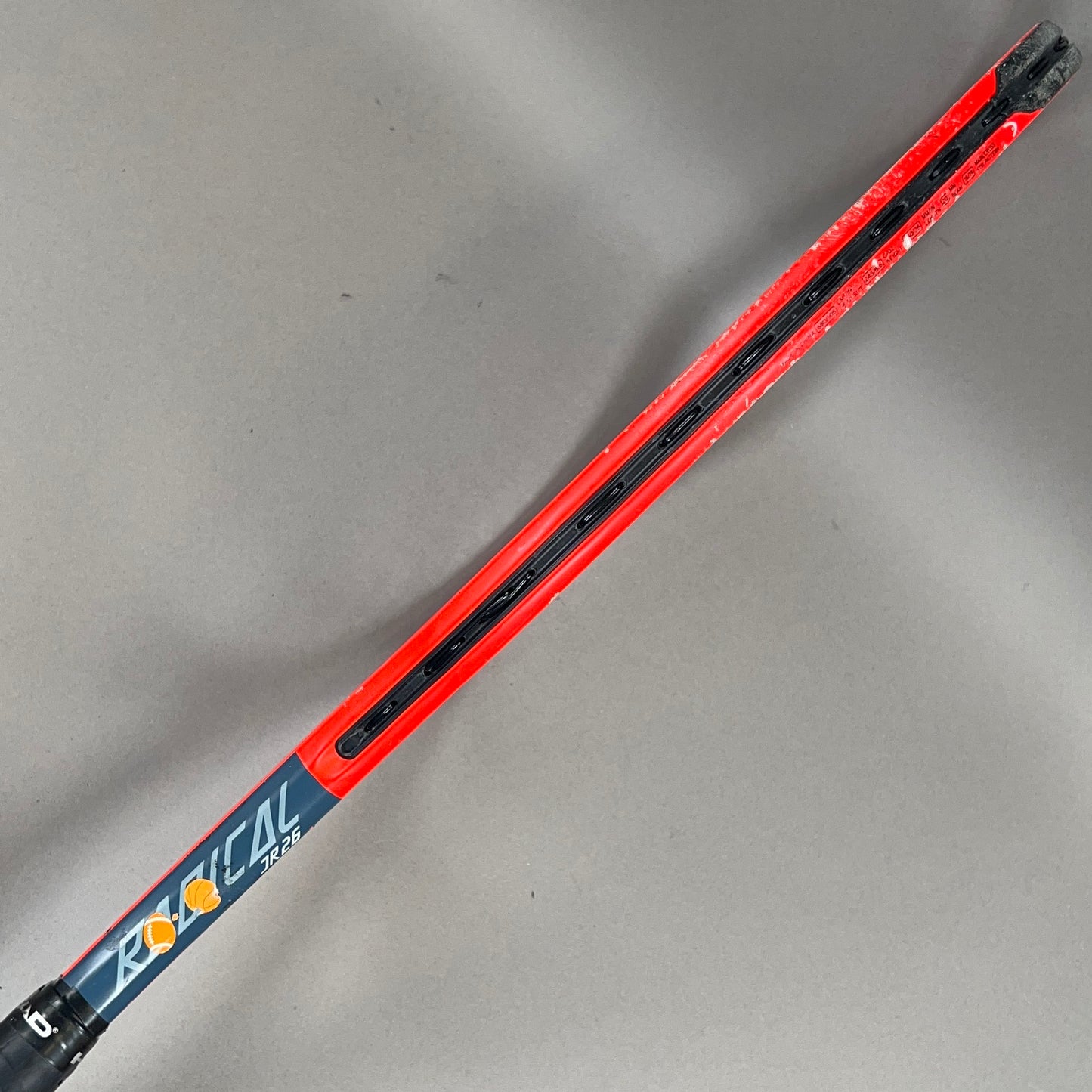 Head Radical Jr 26 Tennis Racket 4" Grip & 100in² Head Size