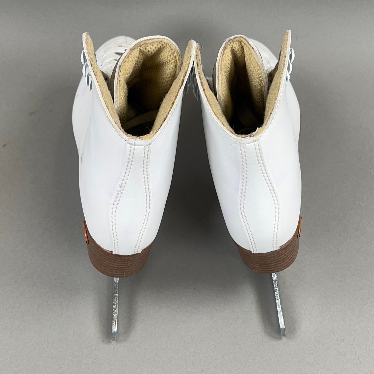 Riedell Size 4 Ice Skates
