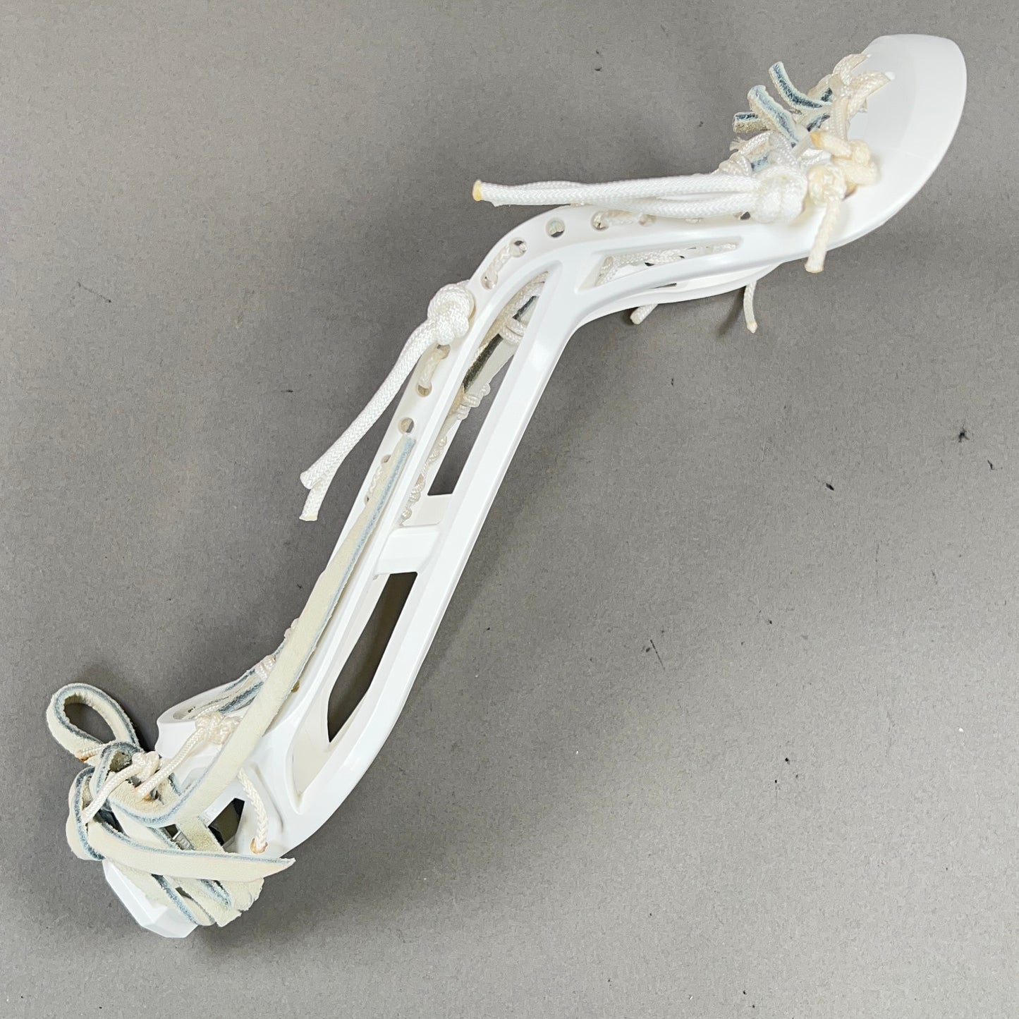 Epoch Purpose 15 Womens Attack/Mid Strung Lacrosse Head