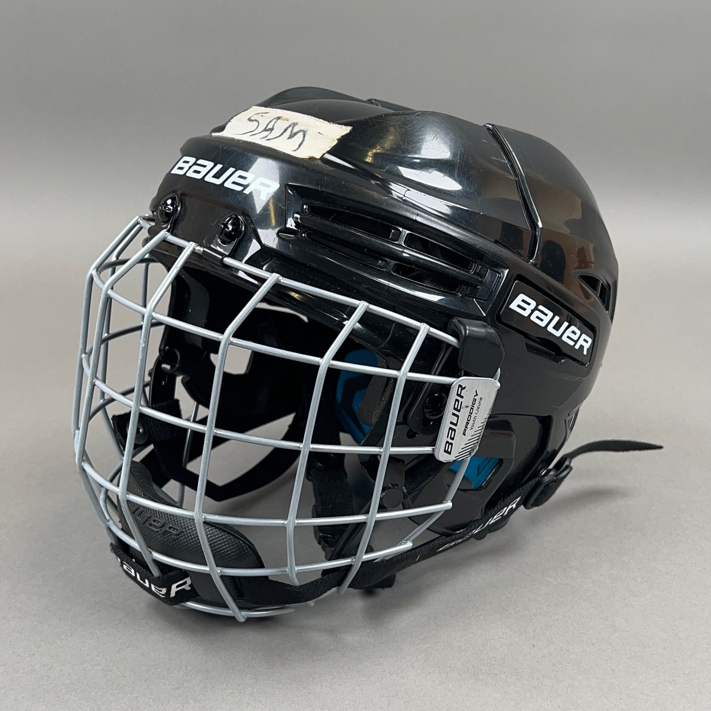 Bauer Prodigy Small 6" to 6 5/8" Youth Hockey Helmet
