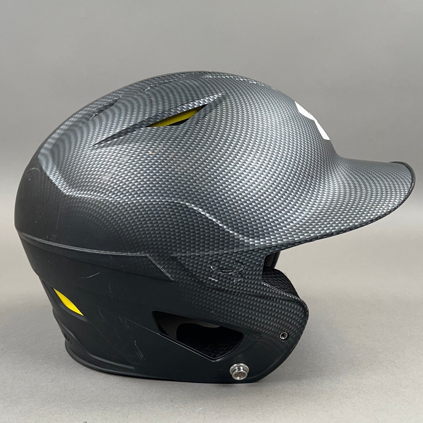 Under Armour UABH2-110 5 7/8" to 6 3/4" Youth Baseball Batting Helmet