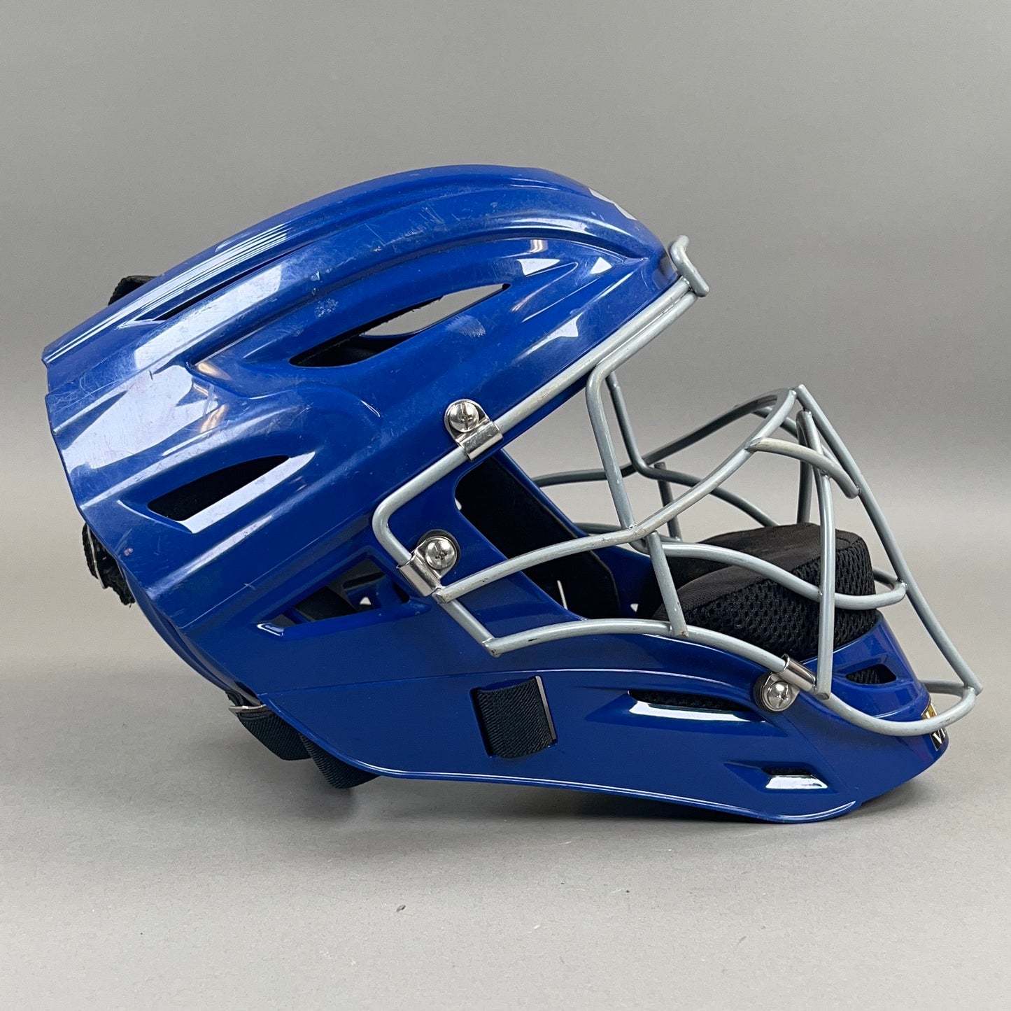 Under Armour UAHG2-YVS 6 1/4" to 7" Catchers Helmet