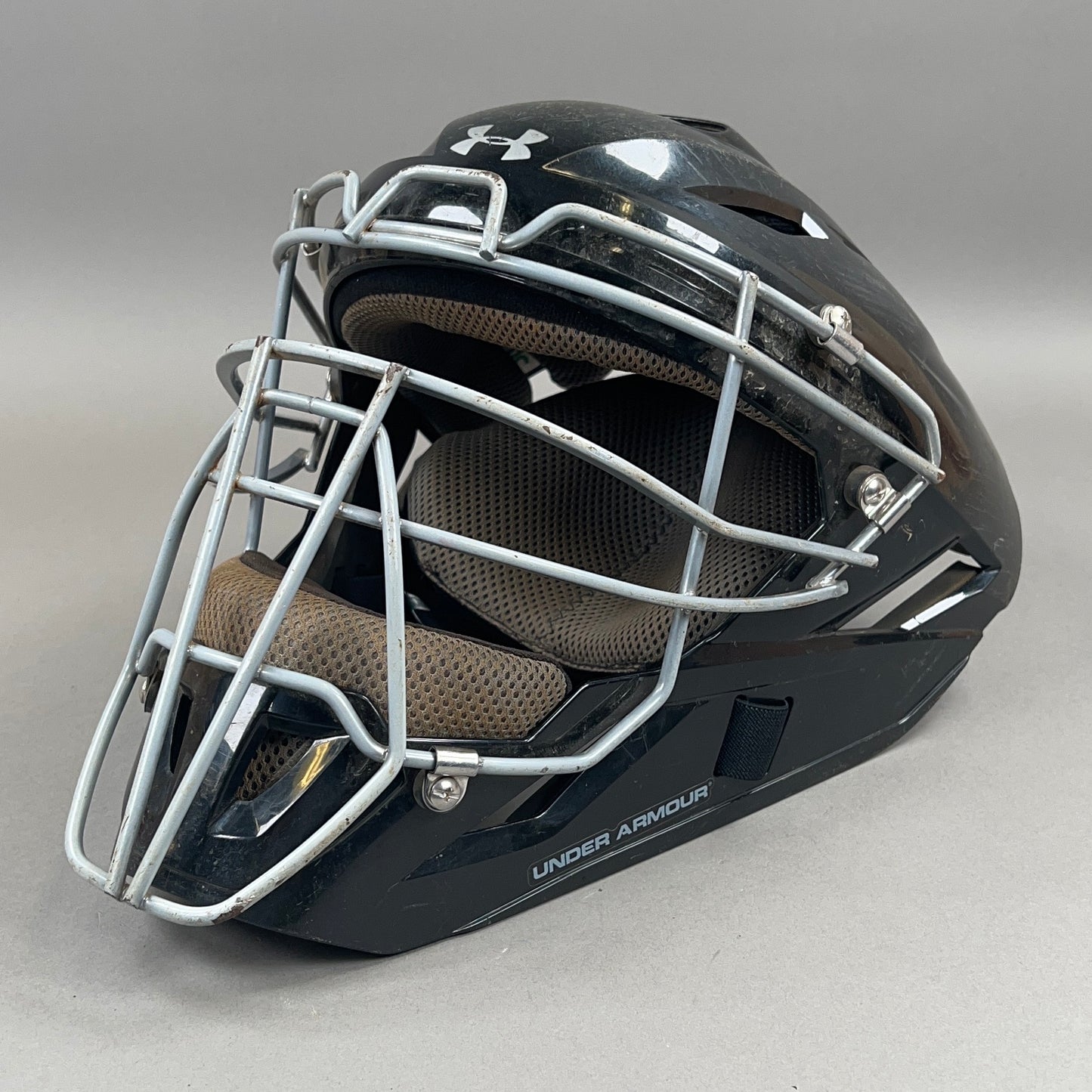 Under Armour UAHGSA-1 M/L Adjustable 7" to 7 1/2" Senior Catchers Helmet