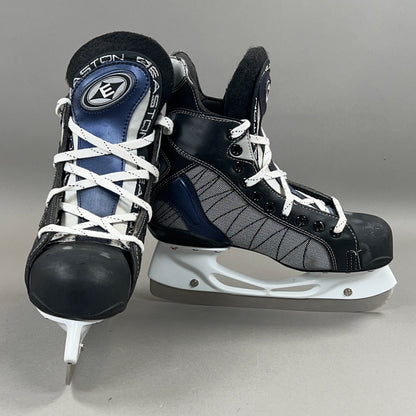 Easton UltraLite Size 5 Intermediate Hockey Skates