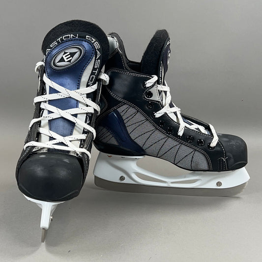 Easton UltraLite Size 5 Intermediate Hockey Skates
