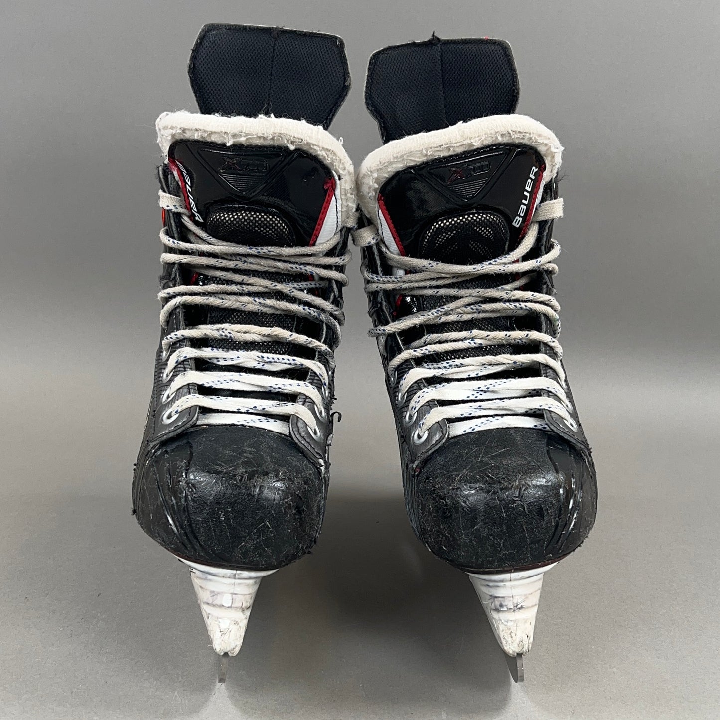 Bauer Vapor X700 Size 5 Intermediate Hockey Skates