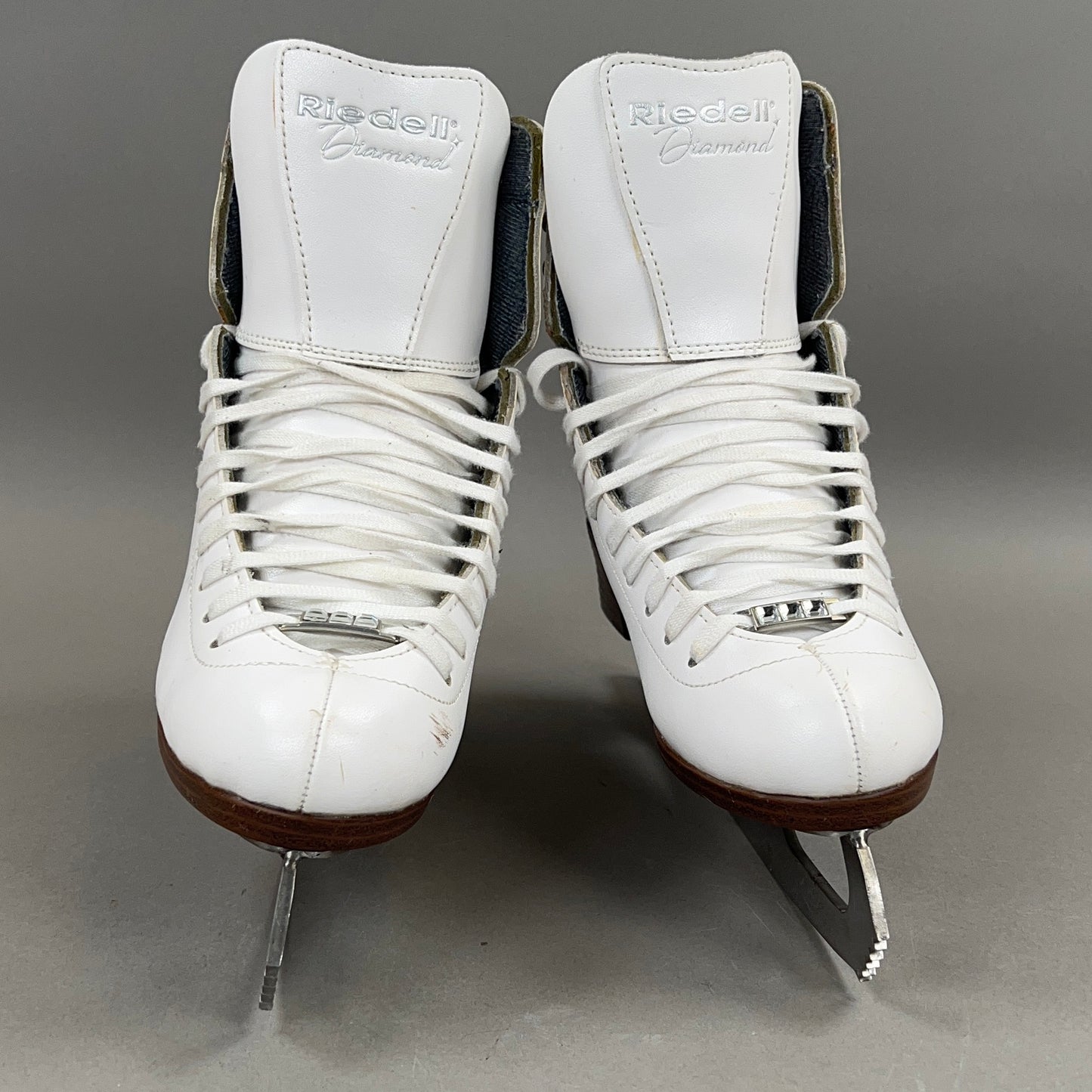 Riedell Diamond 133 White Med Size 5 Ice Skates