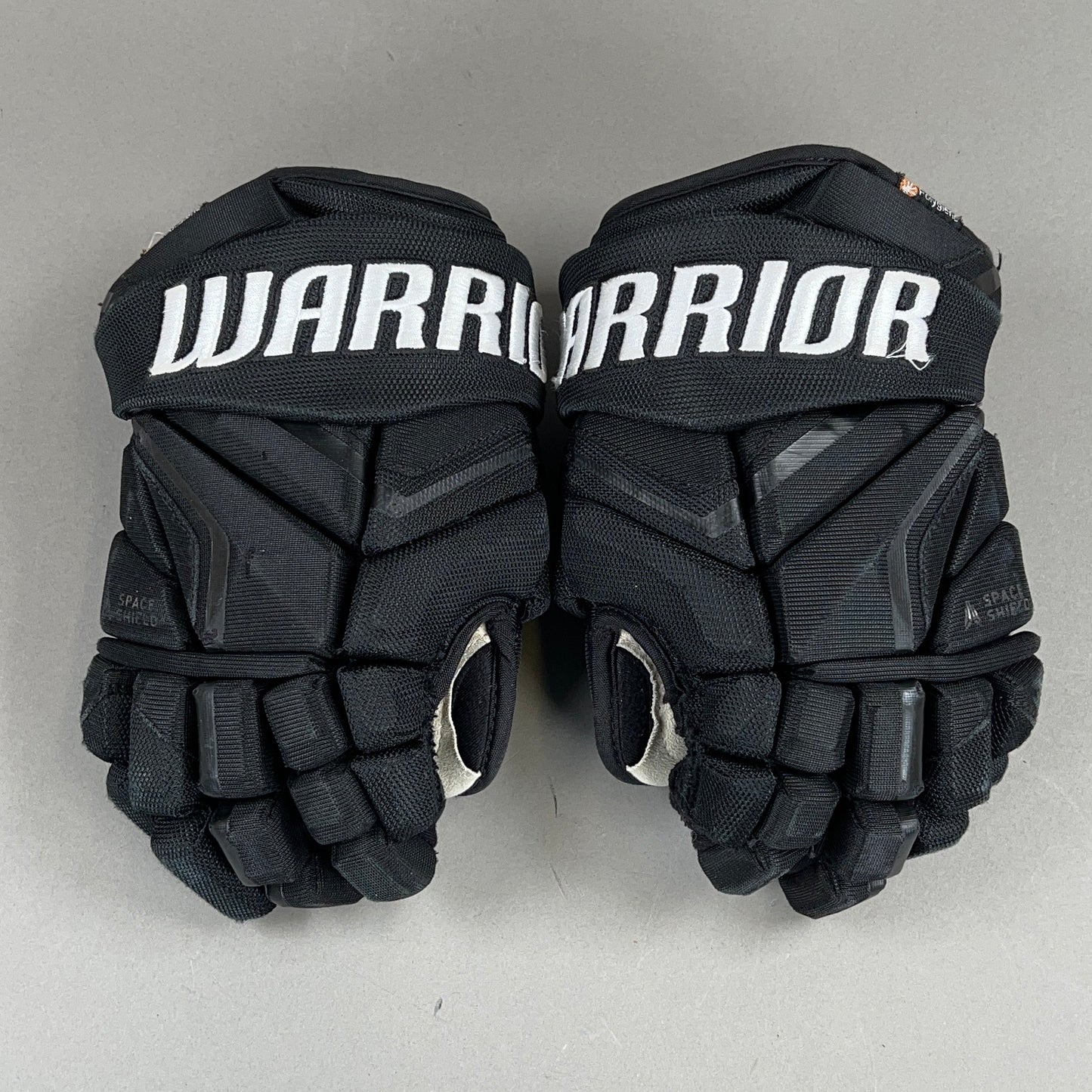 Warrior Pro Junior 11" Hockey Gloves