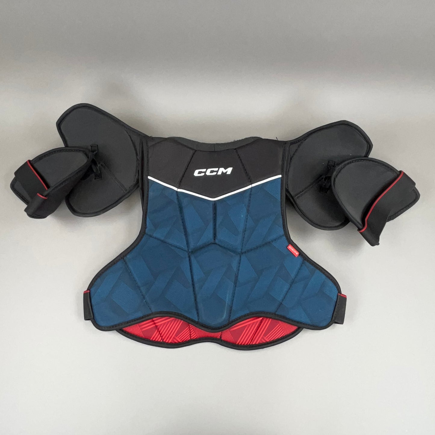 CCM Next Senior Medium Hockey Shoulder Pads